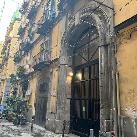 La Chicca Appartamento Intero Nei Quartieri Spagnoli 那不勒斯 外观 照片